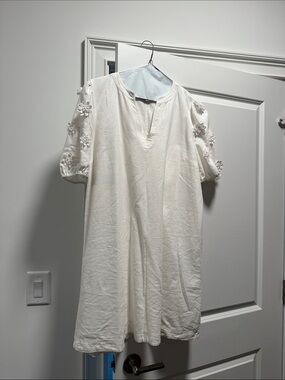 LOFT White Puff-Sleeve Tunic Dress with Floral Appliqué